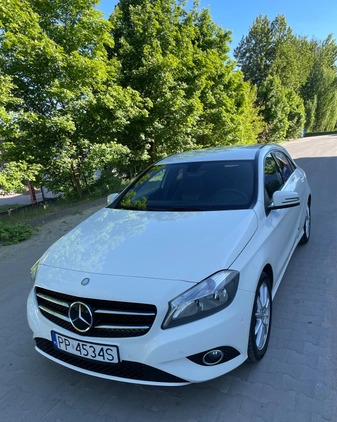 Mercedes-Benz Klasa A cena 51900 przebieg: 213000, rok produkcji 2013 z Piła małe 121